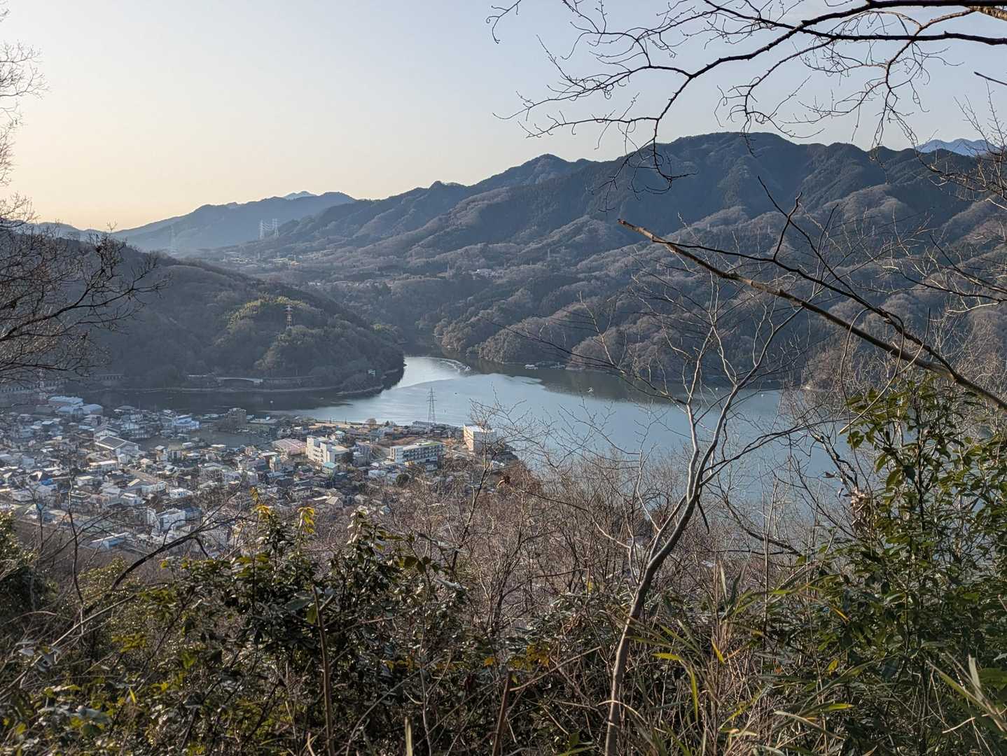 相模湖が見えました✨
