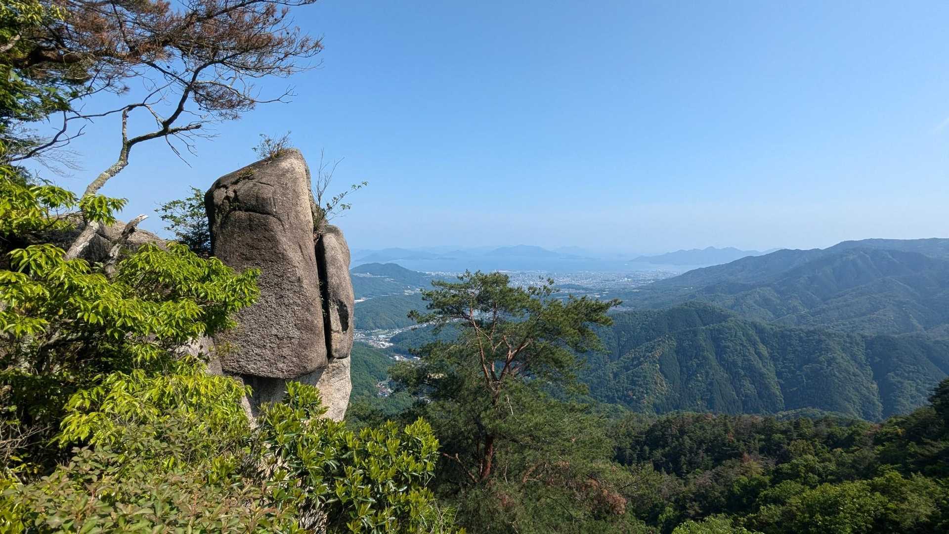 窓ヶ山西峰 往復コースの写真