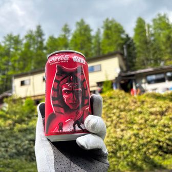 キンキンに冷えたコーラ最高😀