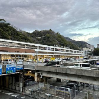 送迎の車が沢山🚗🚗🚙🚙