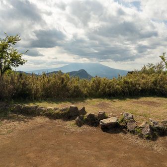 着いたー！
ラストのランドマーク明神ヶ岳！