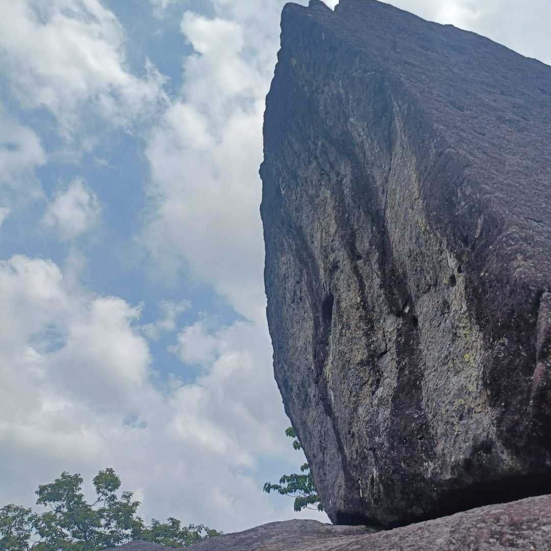 太鼓岩。