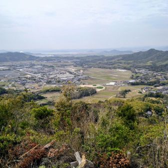 足りないものは一緒に探そう
希望を胸に　扉　開いていこう