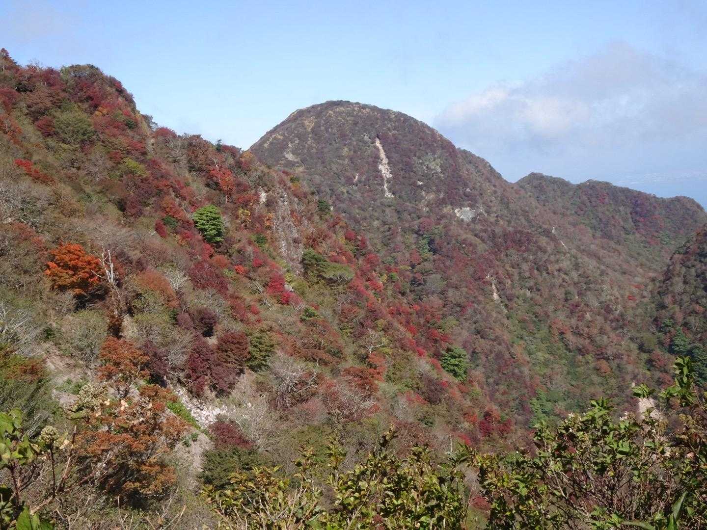 普賢岳 往復コース | ロープウェイスタート。生きている火山で地球を感じるの写真