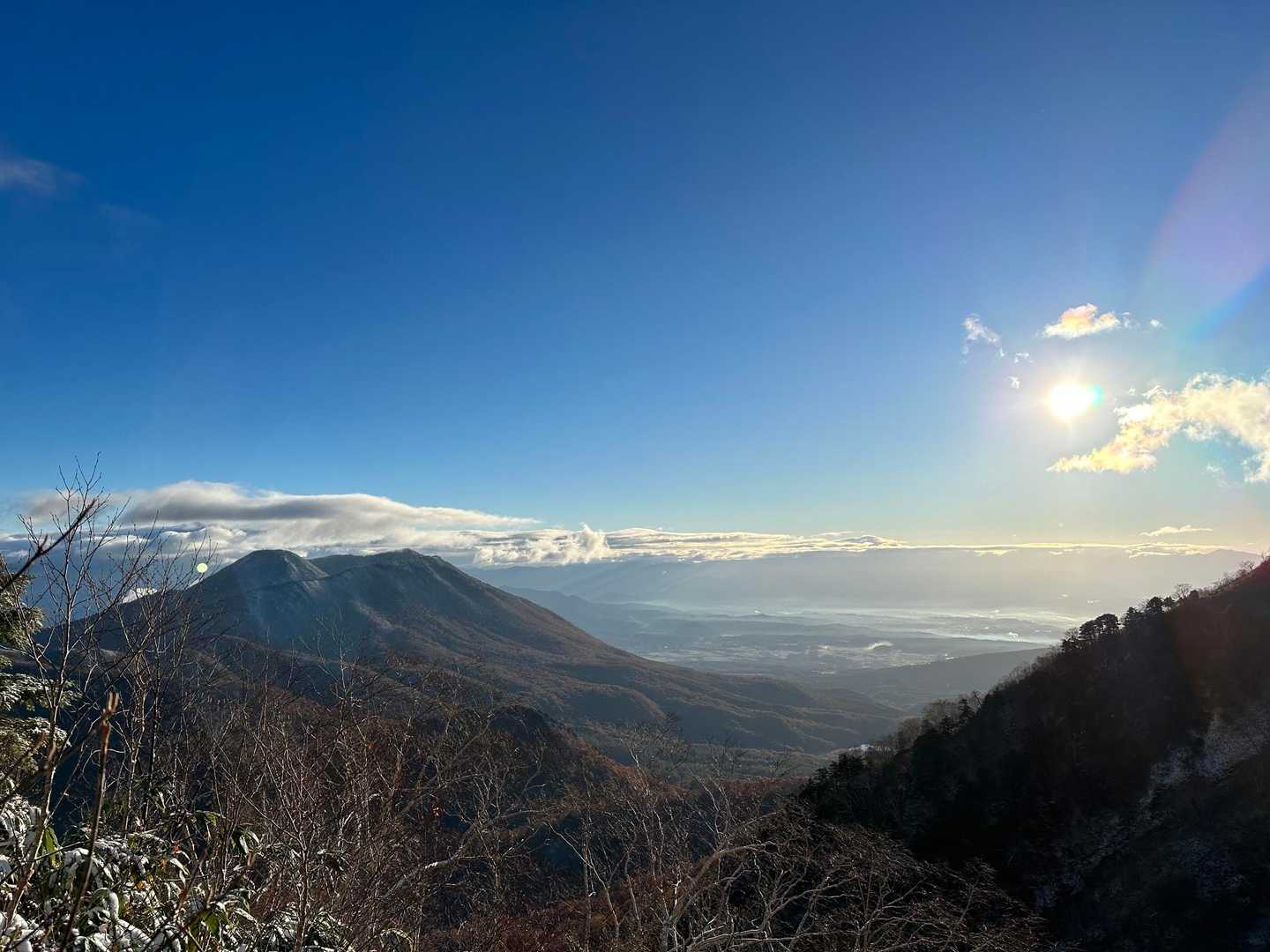 飯縄山には雪は無し