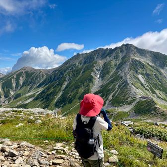 明日、雄山に登れるかな〜