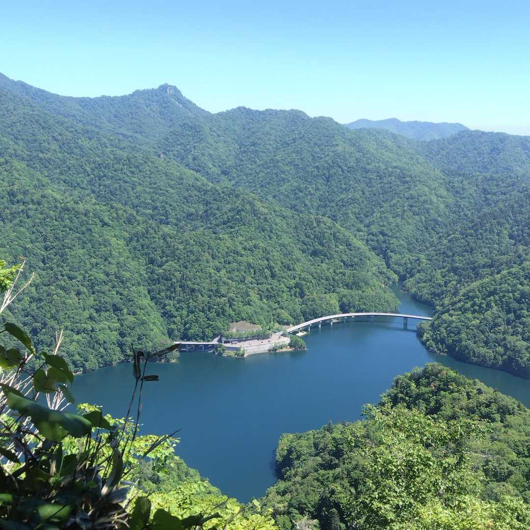 ダムを見下ろせる1ヶ所が貴重なViewpoint