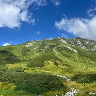 別山綺麗ですね
テント撤収して室堂に向かいます