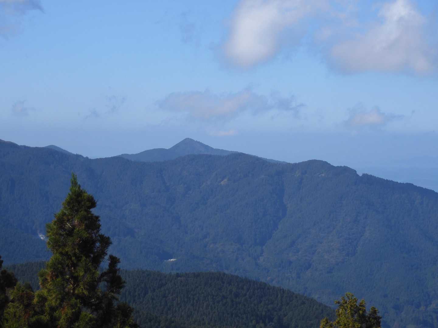 二丈岳