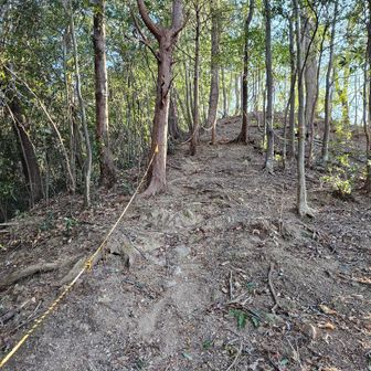 ロープ持たないと下りは厳しい