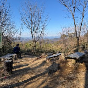 桜峠は休憩スポットあり