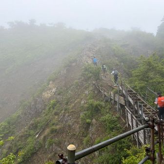 崩落地は台風の影響かさらにえぐれているような🤔