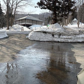🅿️には一台だけ待っていてくれました🛻

花粉症🤧今までそんな酷く無かったんだけど、ここに来て最悪のコンデｨションの中、挑戦させて頂きましたがやっぱり何時もの力が出ませんでした、
それでも何とか目的を達成する事が出来大満足の1日となりました😃

最後までお付き合いありがとうございました🥸⛷️