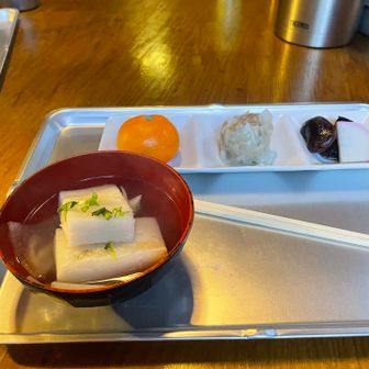 朝ごはん
餅のお代わり有り!