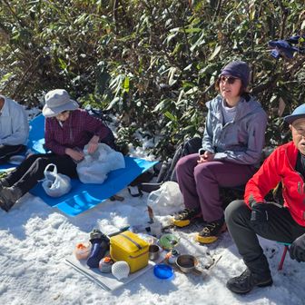 Jとミエリンおった！横にサブちゃん達😲
