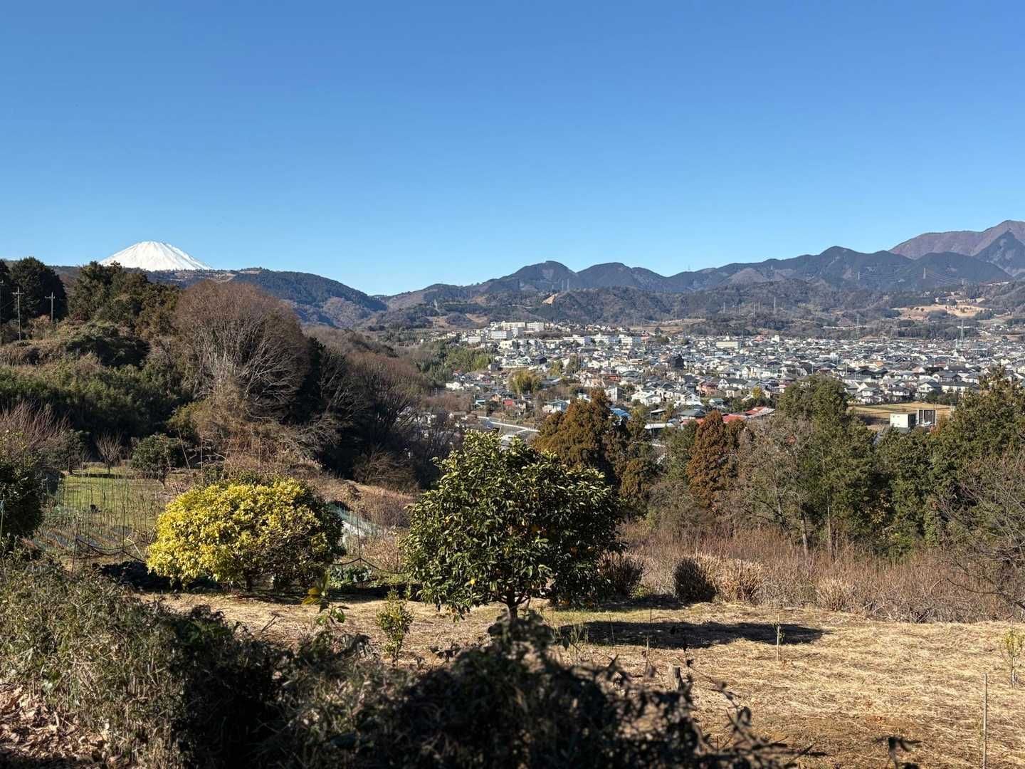 富士山が再び姿を現す