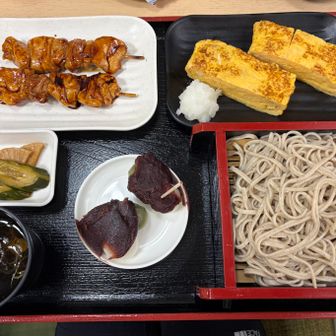 表紙
標準メニューはこちら　三大名物＋せいろ蕎麦