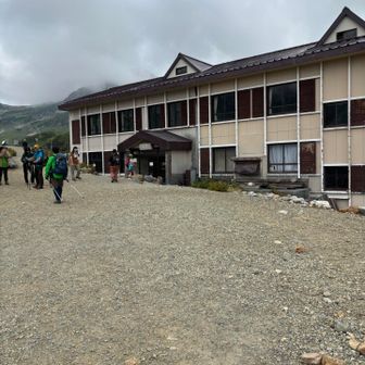 雷鳥荘