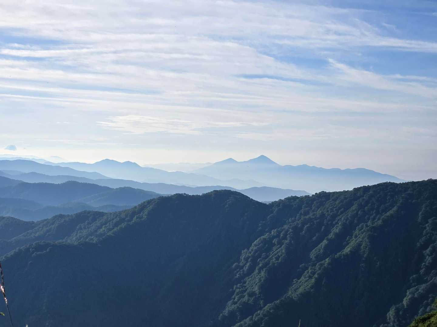 磐梯山まだ見えてます。