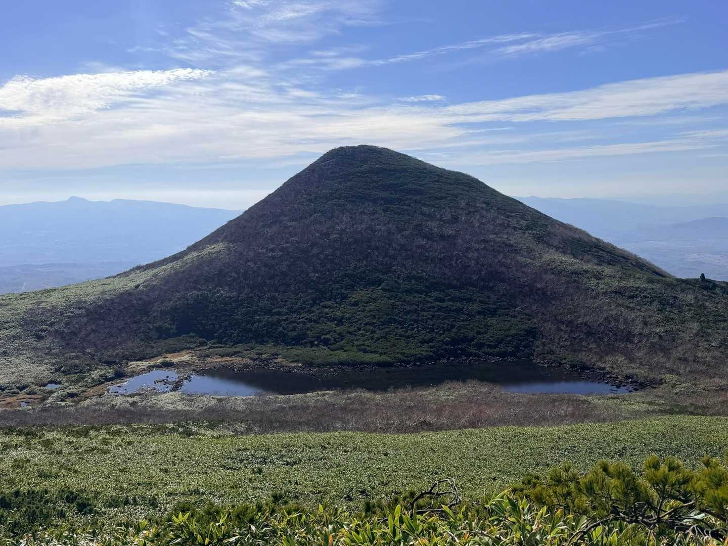 シャクナゲ岳とシャクナゲ沼✨