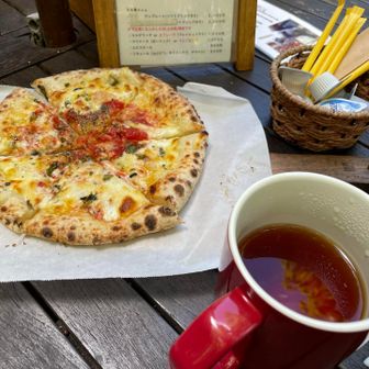 ビザを食べる