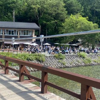 急に人、人、人でビックリ😳
さわんど行きのバスも長蛇の列🚌
で、16:00までの白骨温泉は間に合わず、竜島温泉 せせらぎの湯へ♨️

まるまる2日間、よく遊んだ😊