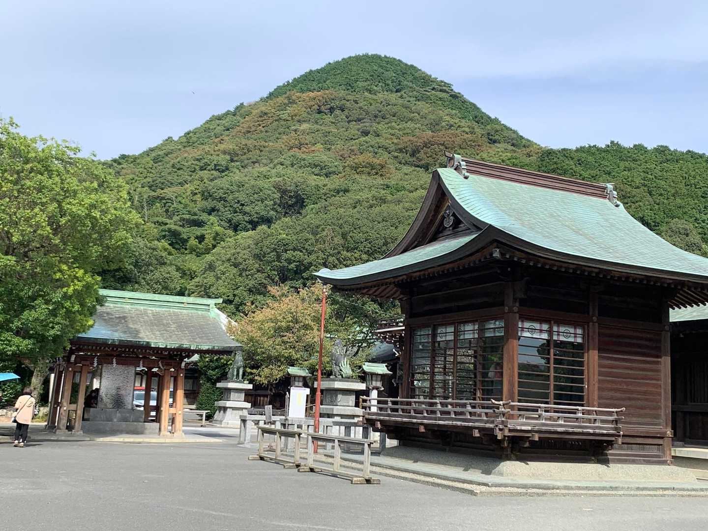 宮地嶽神社からの宮地山
