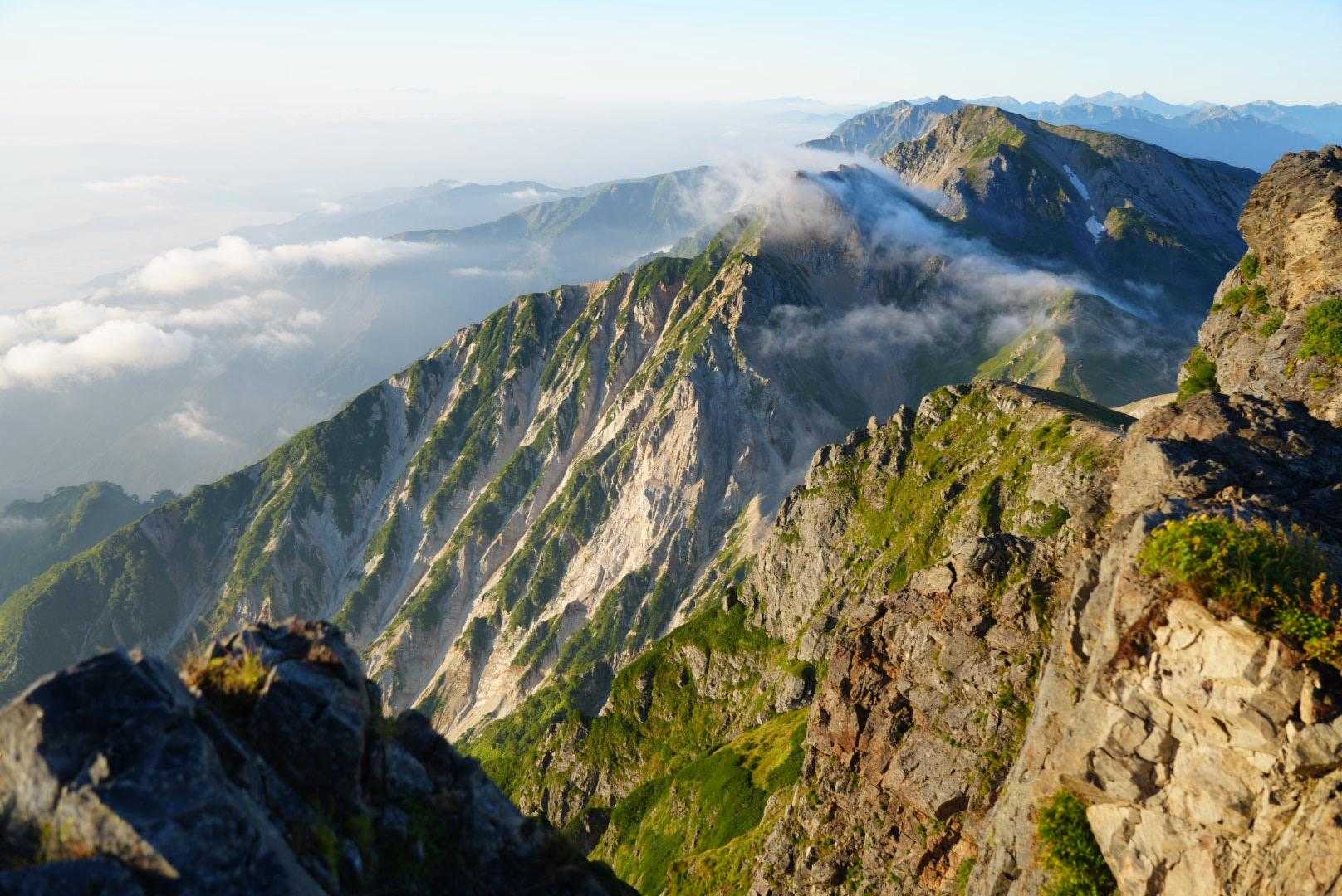 猿倉-白馬大雪渓-白馬岳 -白馬大池-栂池 周回コースの写真