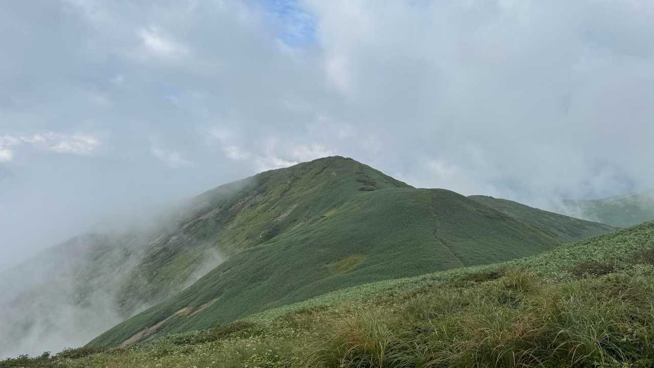 谷川岳主脈縦走（平標山・仙ノ倉山・万太郎山・谷川岳） の写真 43