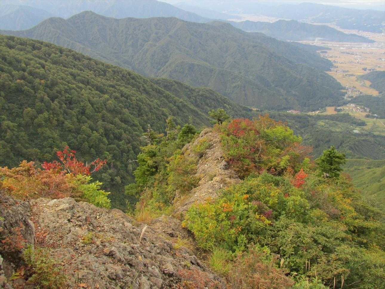 スリリングな岩稜