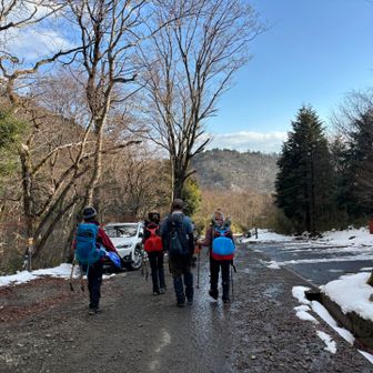 下山ヌ
車はウチらだけ
