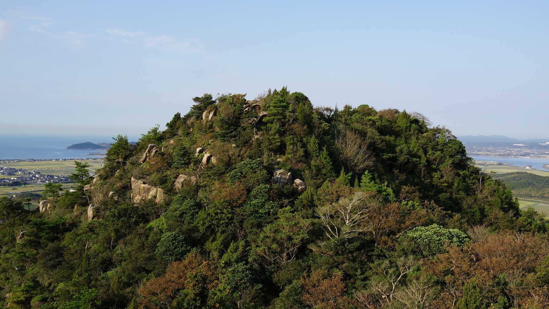 勘十郎岳の写真