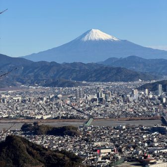 少し風が出てきた
満観峰に戻ります