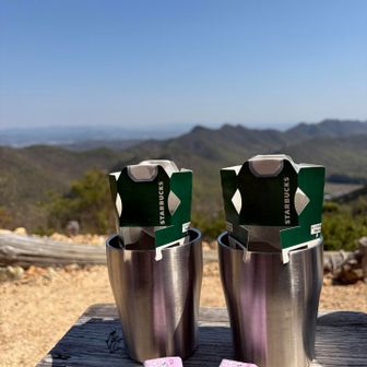 山頂でのコーヒーって
マジ美味しいー☕️