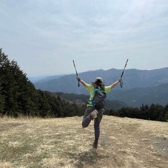 剣ヶ峰🅿︎前でゴールポーズ
楽しい山行でした~ ☺️