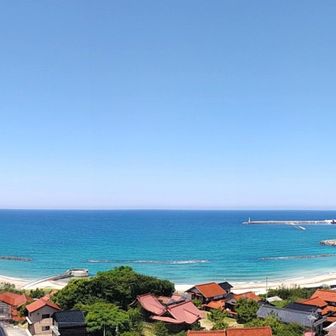 お二人さんとすれ違い、階段は薮でした😰と😅
古浦天満宮ルート展望台より👀　　　　　　　　　　　　　　
日本海ブルー🩵💙🤗