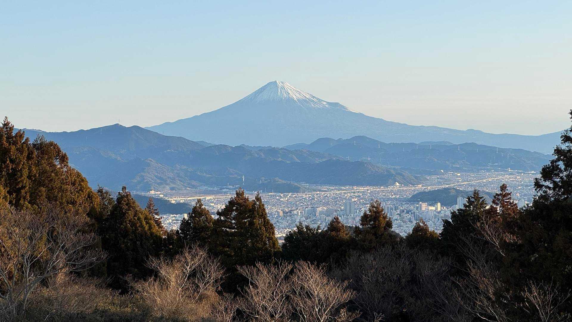 鞍掛峠-満観峰-丸子富士 往復コースの写真