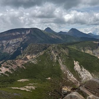 美人な稜線💃と南八ヶ岳の屈強な山々💪