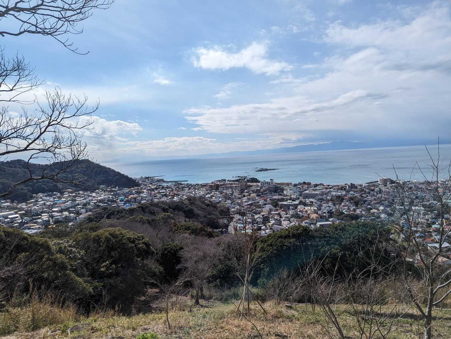 京急田浦駅-矢落山-大桜-高塚-観音塚-仙元山-葉山教会登 縦走コースの写真