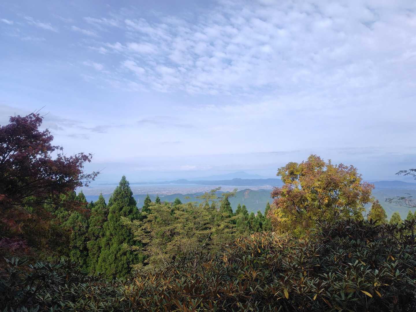 ん、まぁここまで上がると景色見える✨