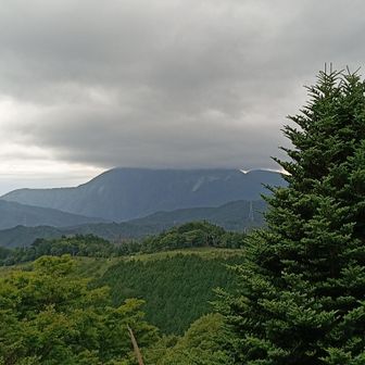 伊吹山は雲の中