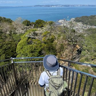 地獄のぞき
そこまで怖くない