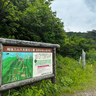 広場にでる