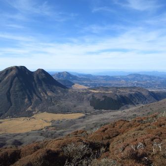 三俣山と坊がつる　少し遠目に涌蓋山、万年山　見えすぎて嬉しい😂