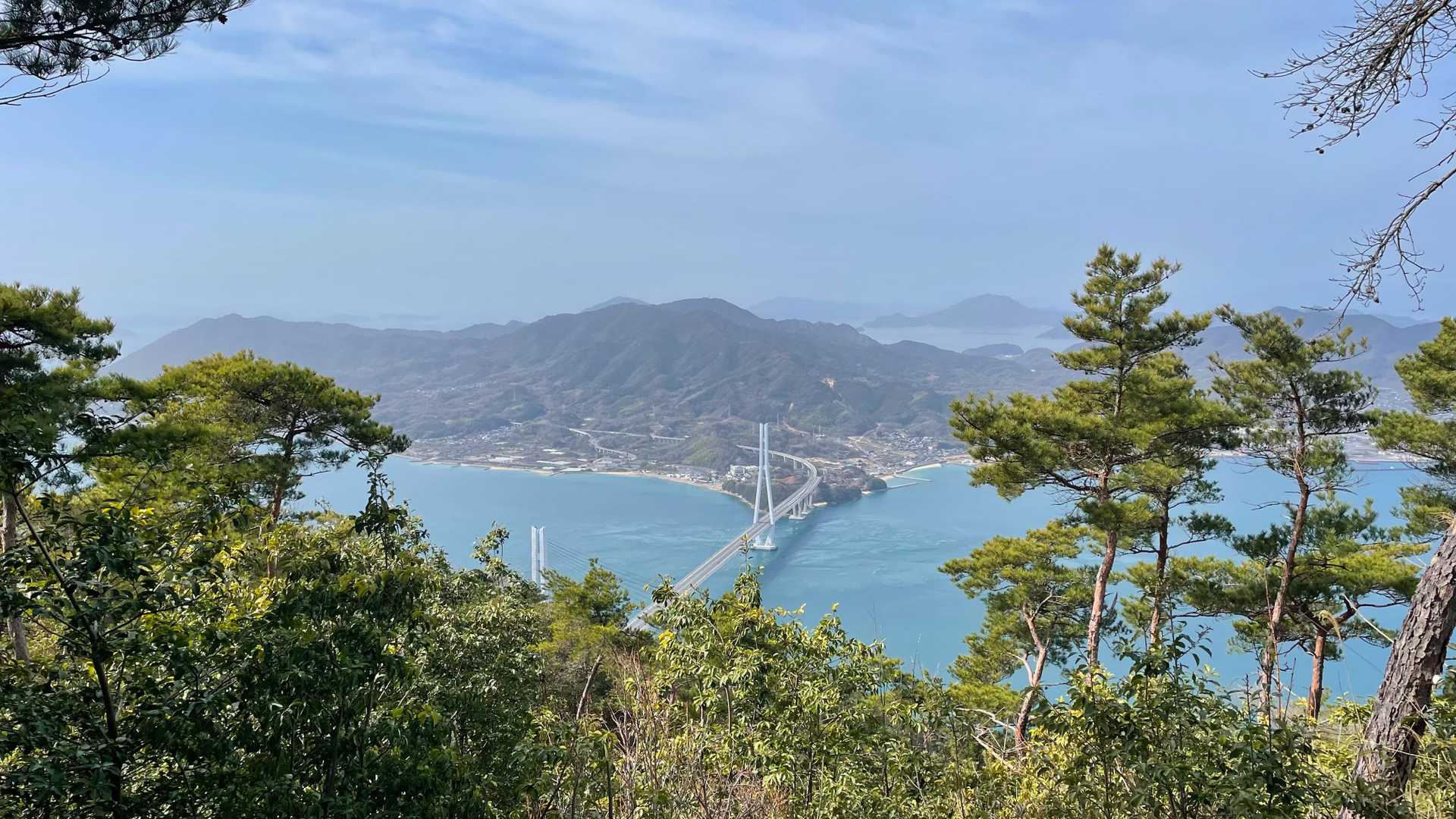 黄砂で霞んでなければ・・・