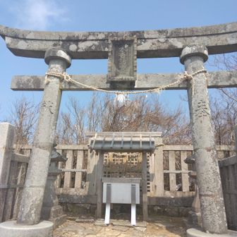 2礼4拍手2礼
…がコチラの作法かな🙏