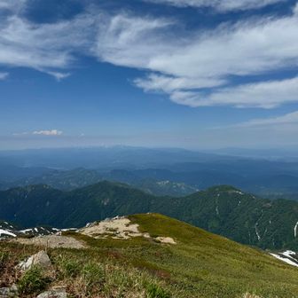 安達太良の山頂まで見える晴天に恵まれました。