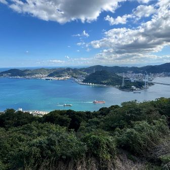 最高の眺望が楽しめる火の山