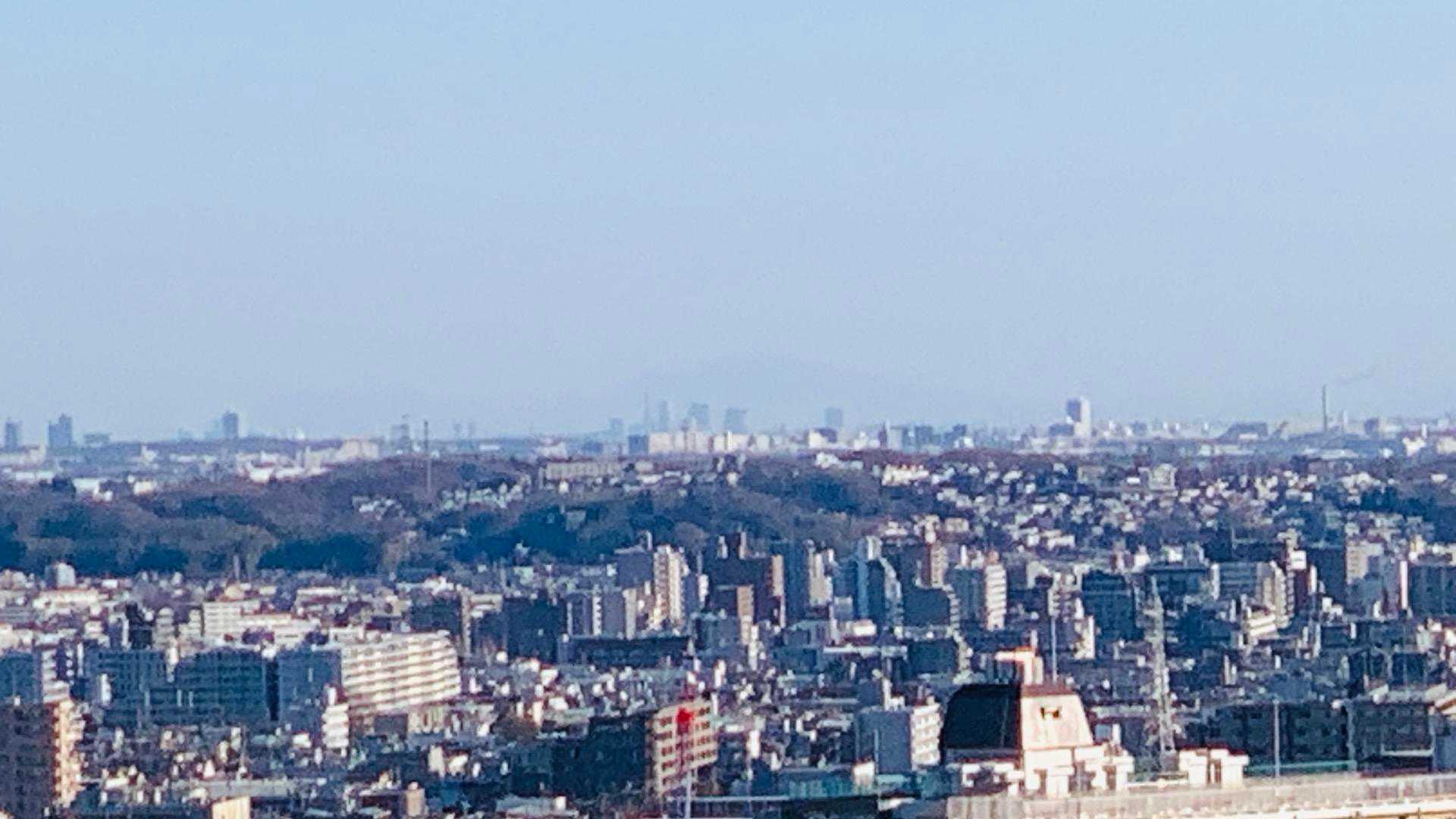 ここも。眺望が良く奥にうっすら筑波山が見えますか？