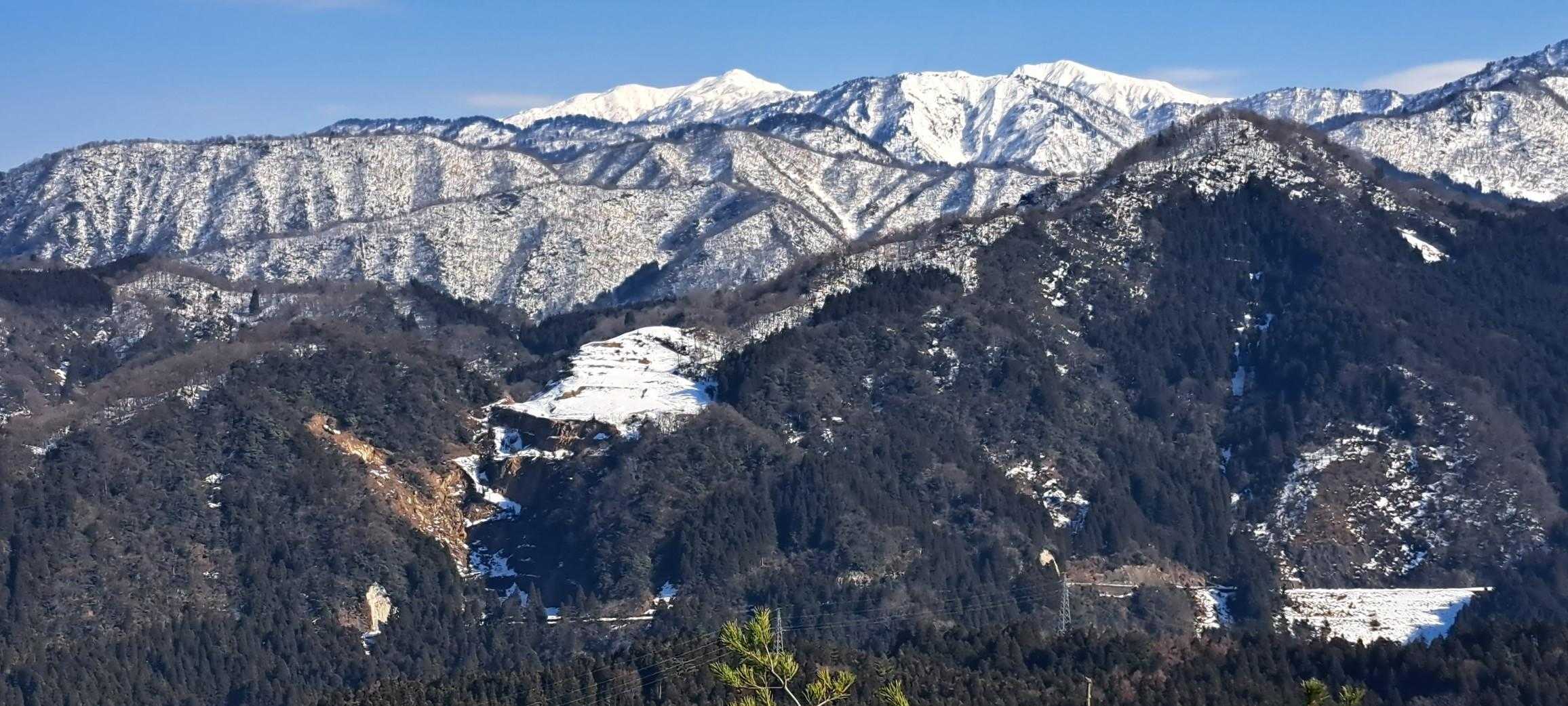 僧ヶ岳と駒ヶ岳